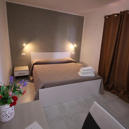 Apartamento Chiaro Di Luna Santa Domenica Talao Exterior foto