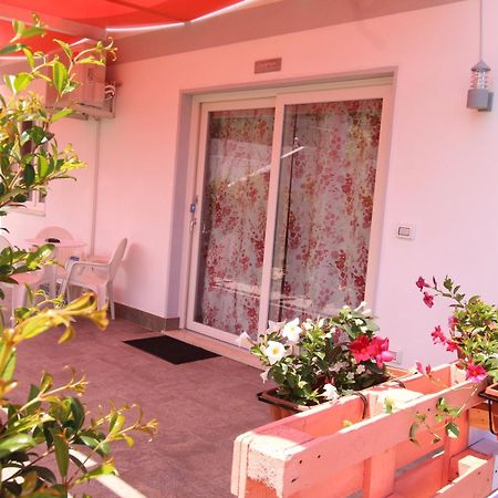 Apartamento Chiaro Di Luna Santa Domenica Talao Habitación foto