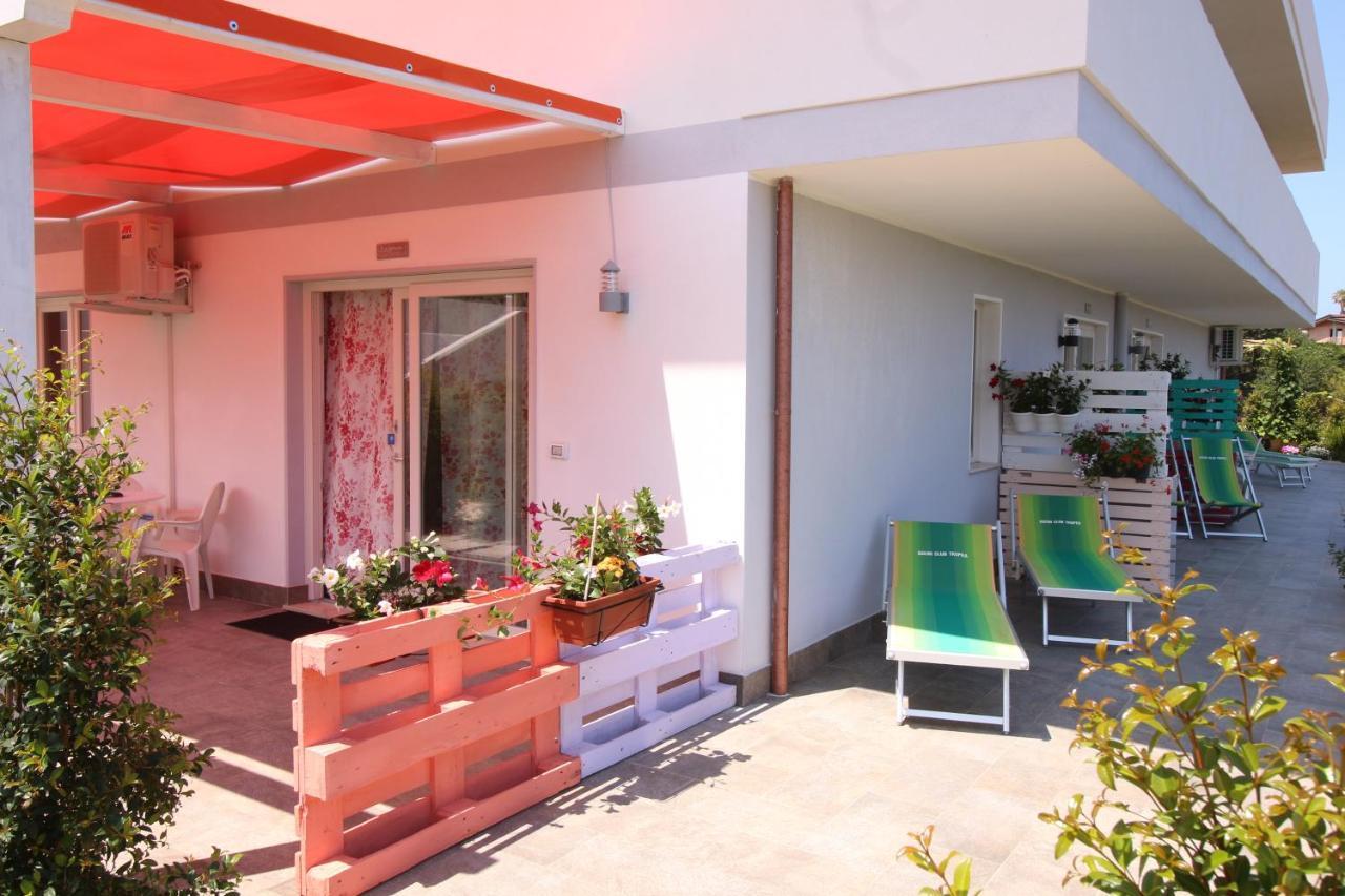 Apartamento Chiaro Di Luna Santa Domenica Talao Exterior foto