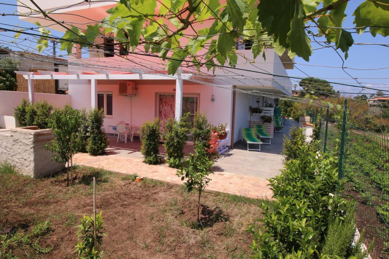 Apartamento Chiaro Di Luna Santa Domenica Talao Exterior foto